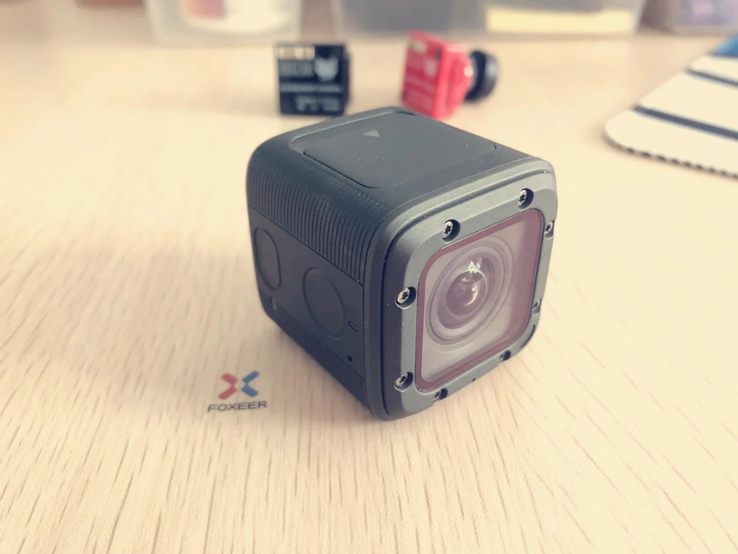 Foxeer Box 2: Nueva cámara de acción para drones de carreras
