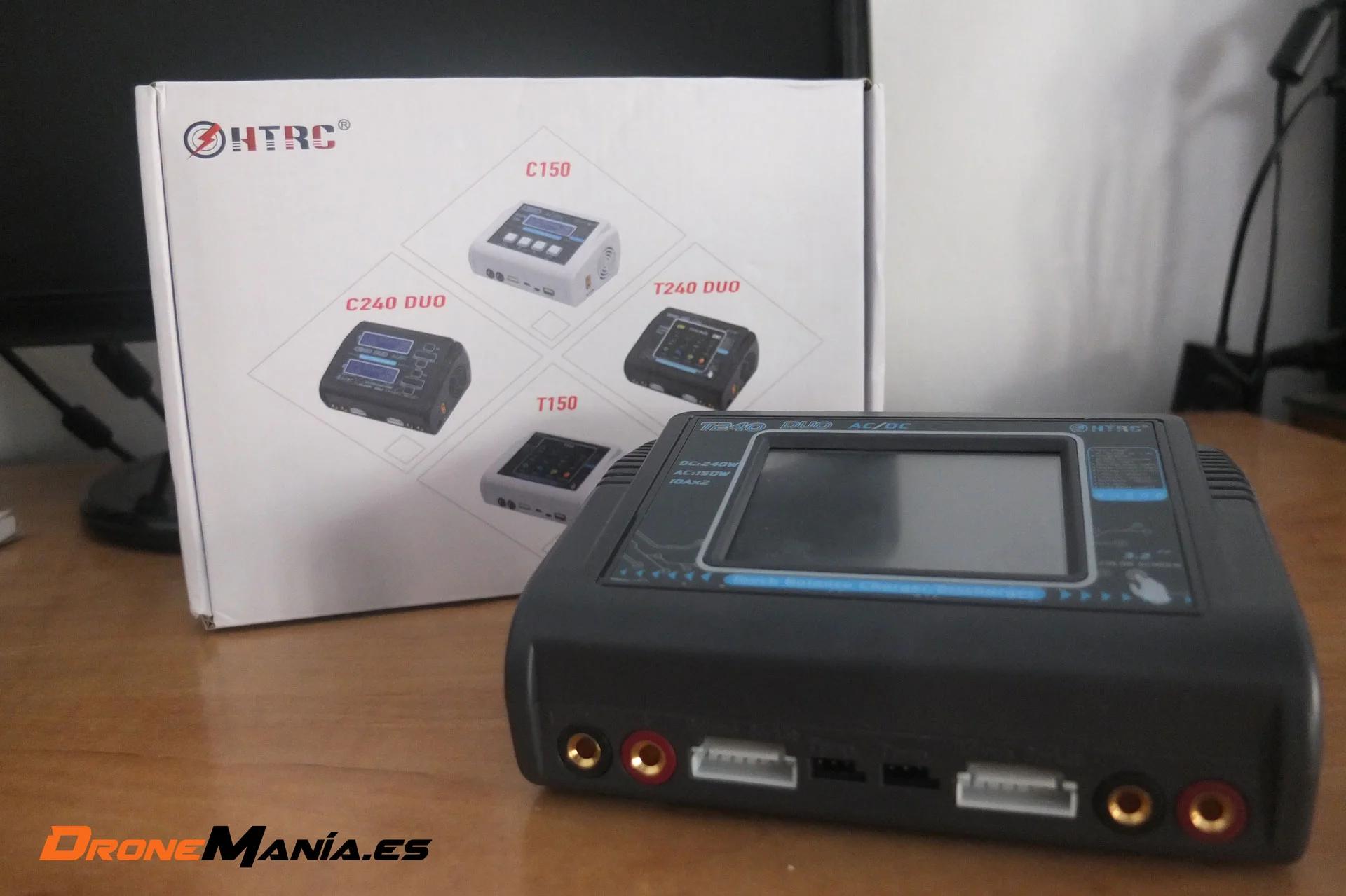 HTRC T240 Duo, doble cargador de baterías para drones