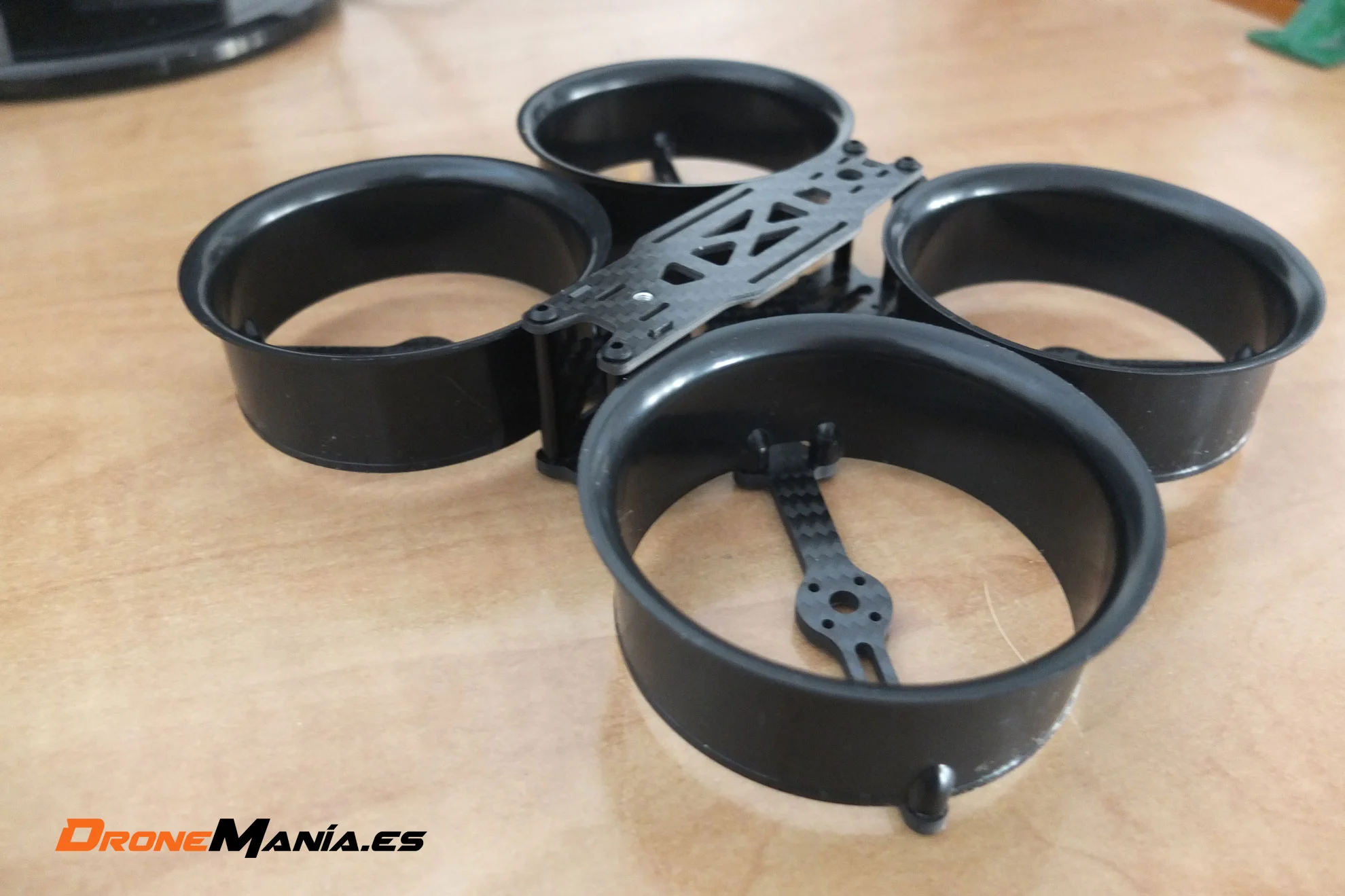 Reptile Cloud 149, review del frame barato para Cinewhoops