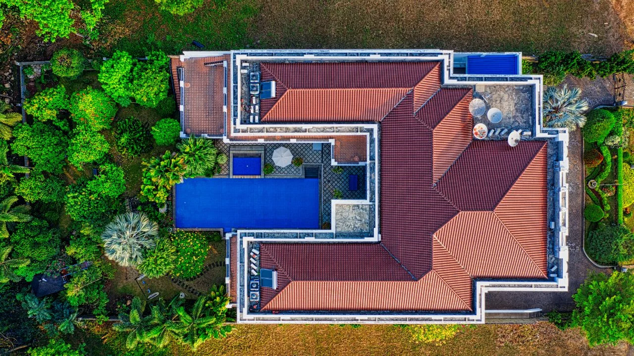 Fotografía aérea para inmobiliaria — Dronemania